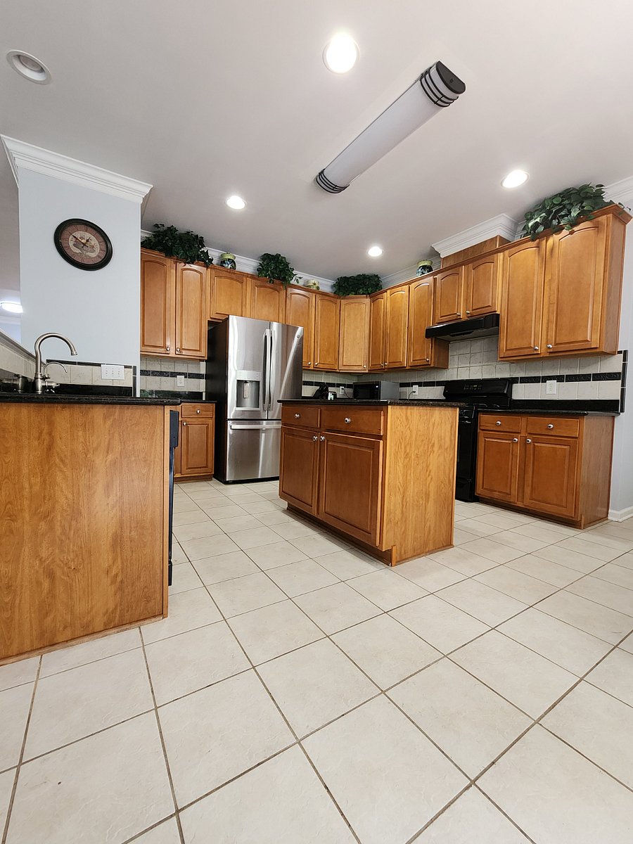 Furnished Finder property 713879_1 photo 12