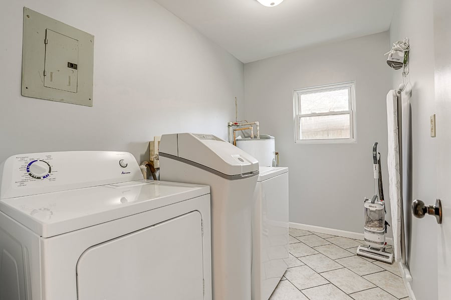 Furnished Finder property 713918_1 photo 12