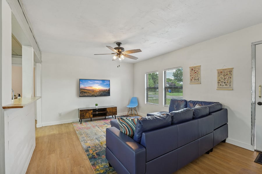 Furnished Finder property 713952_1 photo 2