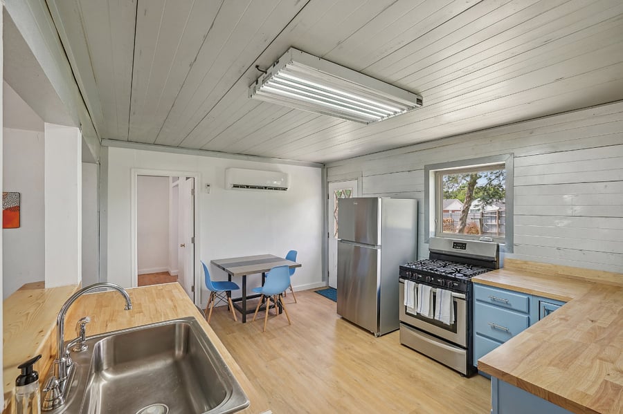 Furnished Finder property 713952_1 photo 3