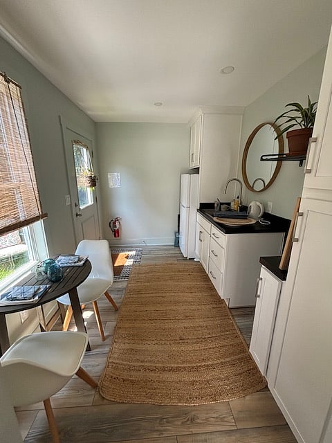 Furnished Finder property 713957_1 photo 4