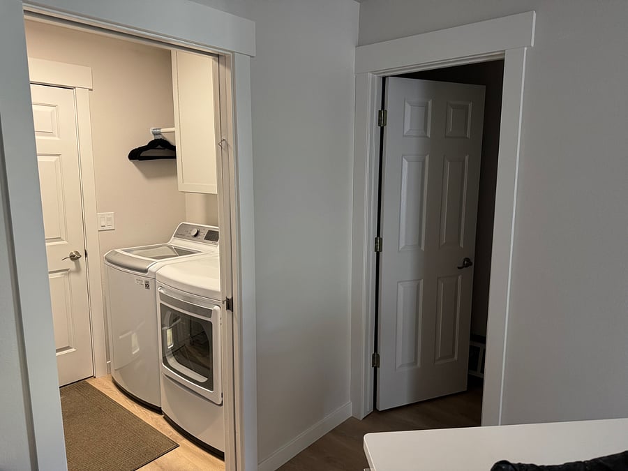 Furnished Finder property 714054_1 photo 15