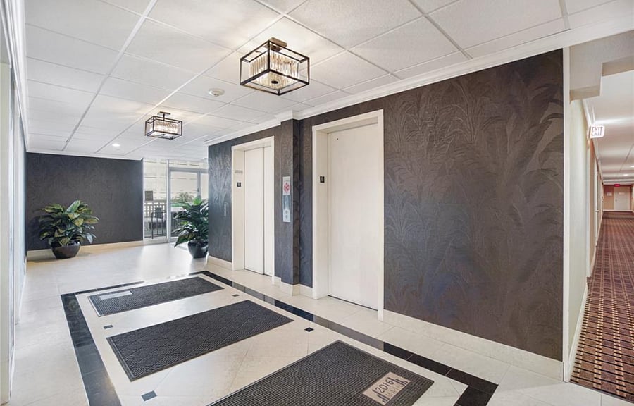 4 elevators.