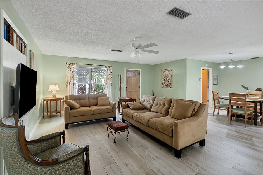 Furnished Finder property 714133_1 photo 3