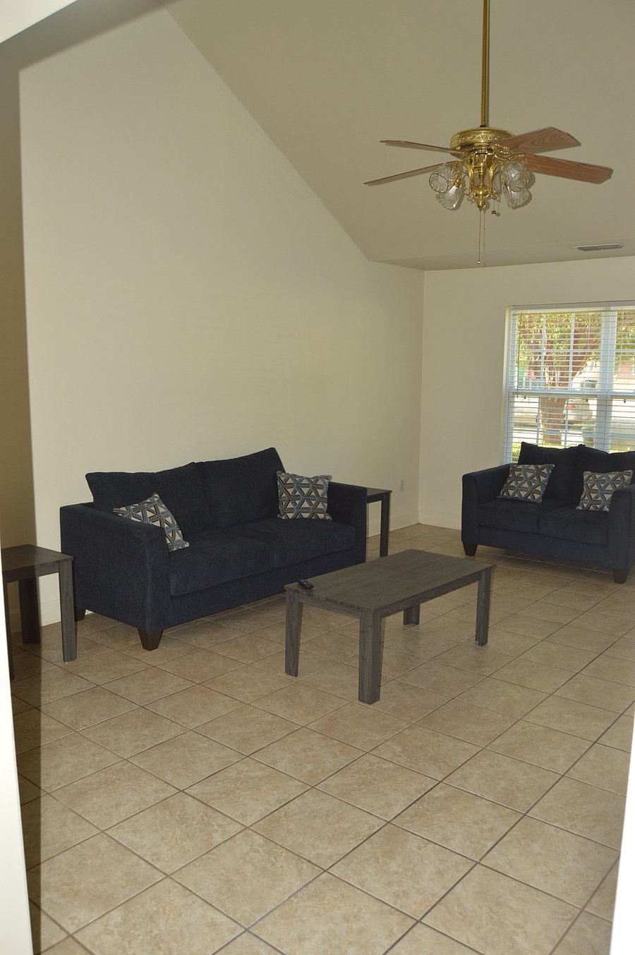 Furnished Finder property 714396_2 photo 5
