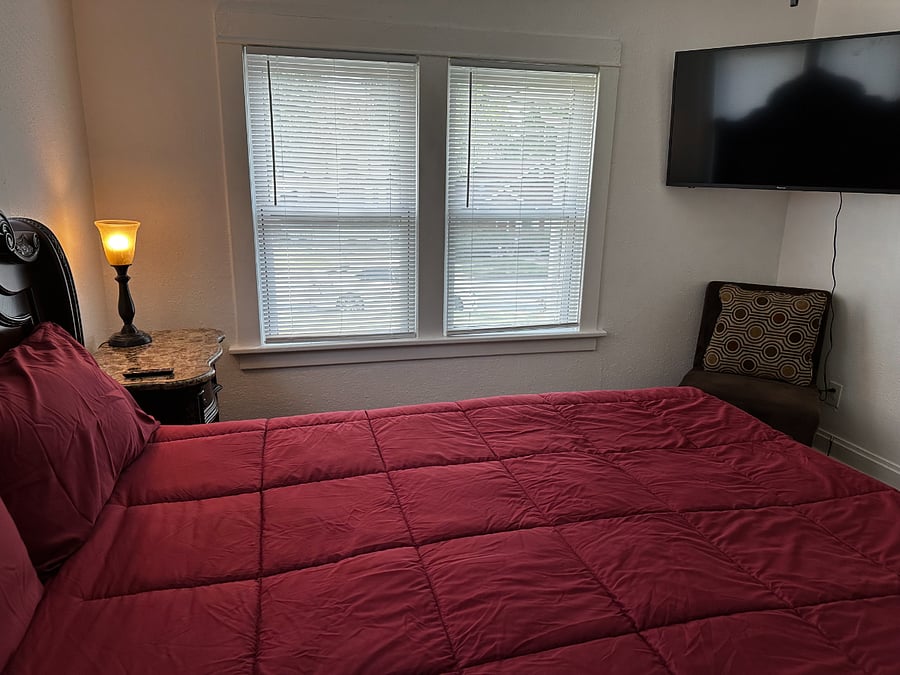 Furnished Finder property 714438_1 photo 3