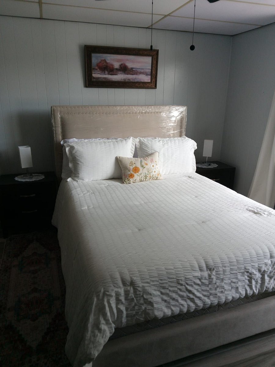 Main Bedroom #1