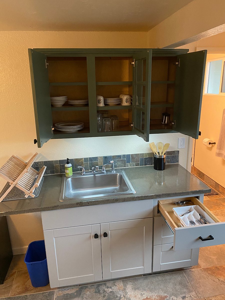 Kitchen with open cabinets - plenty of storage