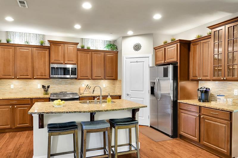Furnished Finder property 714516_1 photo 7