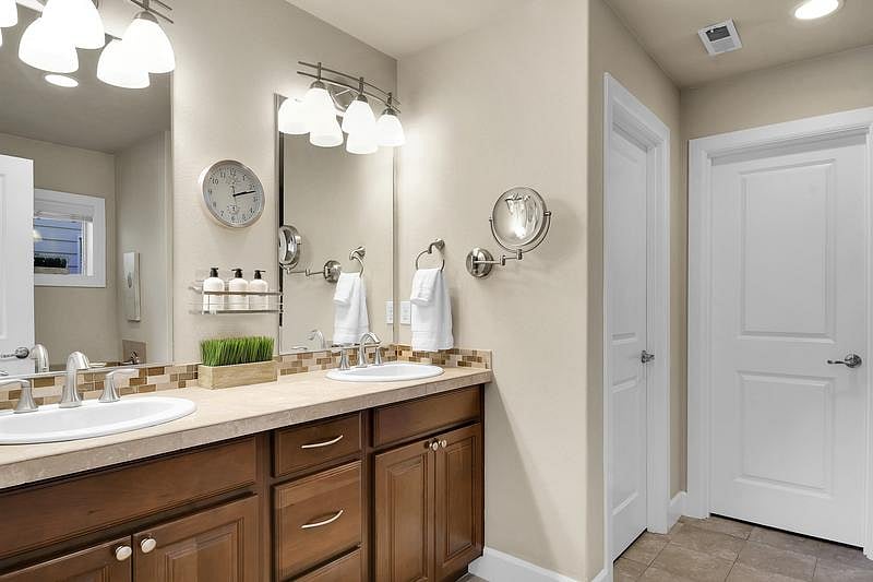 Furnished Finder property 714516_1 photo 18