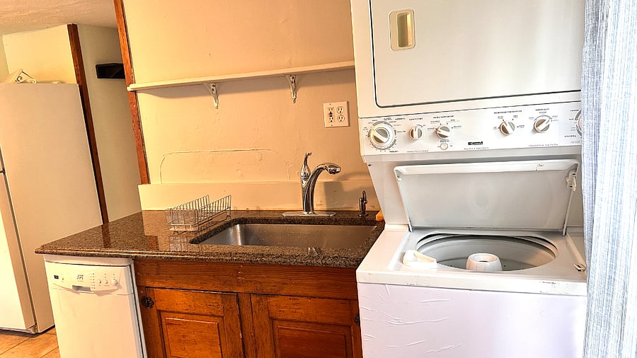 Furnished Finder property 714554_2 photo 6