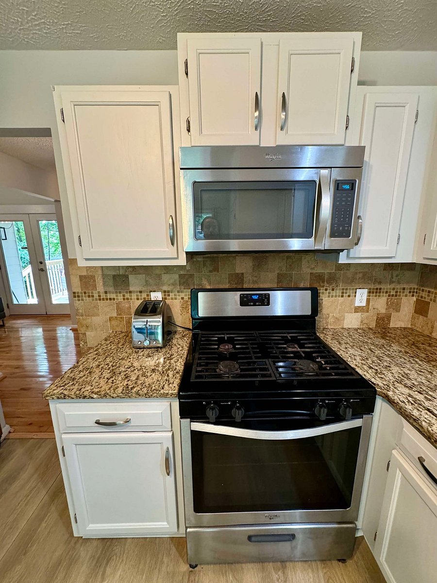 Furnished Finder property 714597_2 photo 8