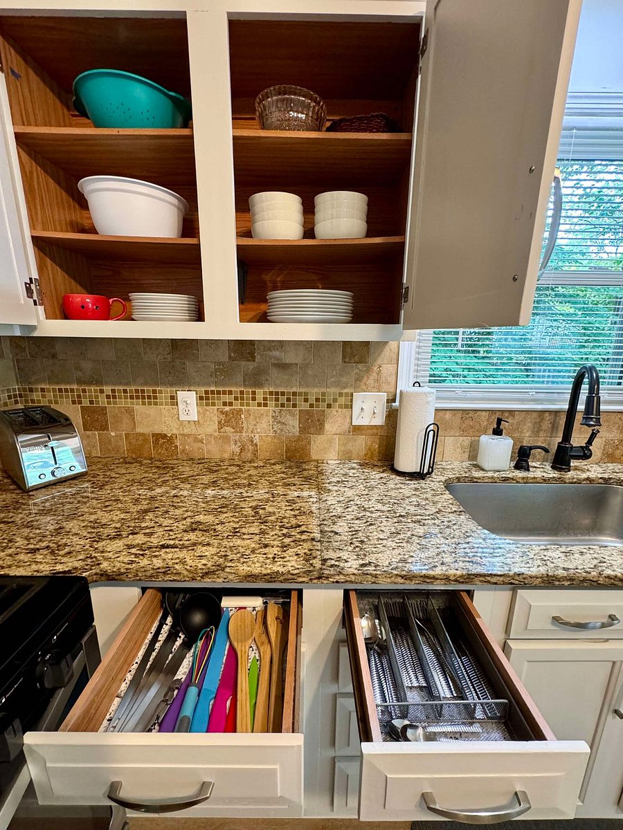 Furnished Finder property 714597_2 photo 6