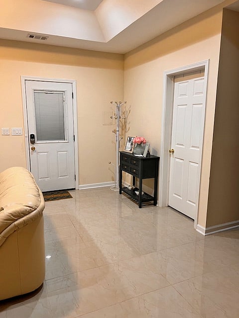 Furnished Finder property 714605_1 photo 6