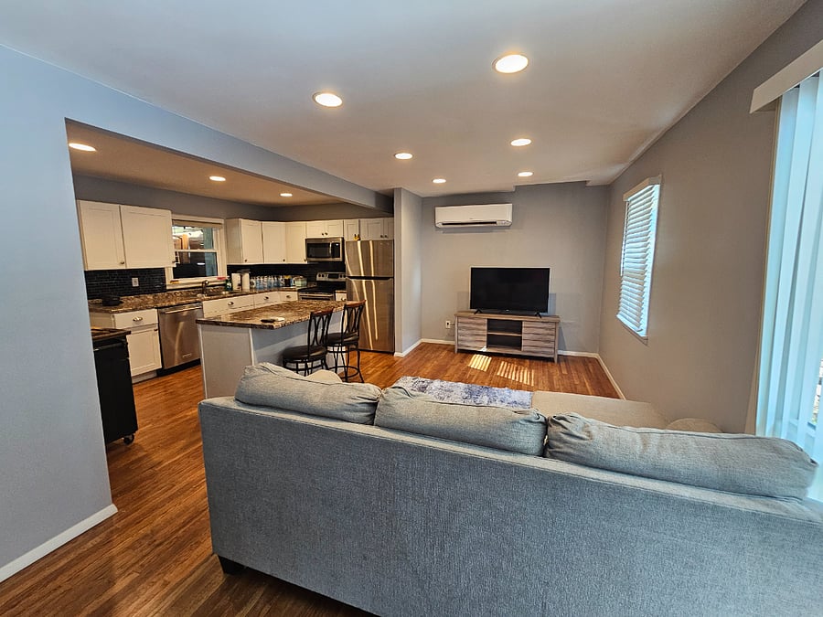 Furnished Finder property 714628_1 photo 3