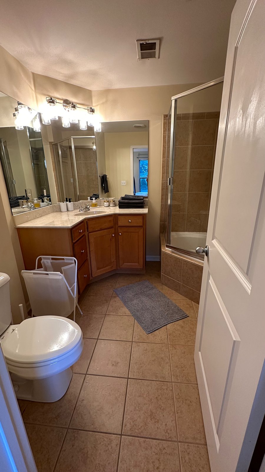 Furnished Finder property 714693_1 photo 17