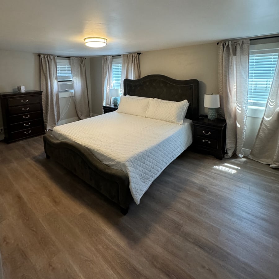 Main Bedroom with king bed and two closets