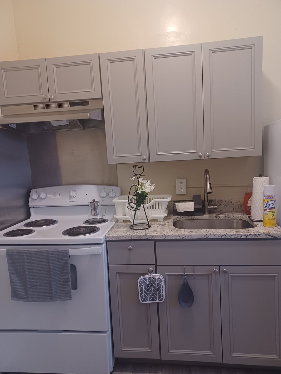 Furnished Finder property 714811_1 photo 12