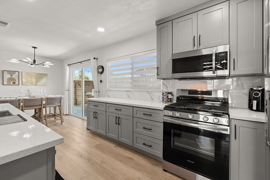 Open concept modern kitchen.