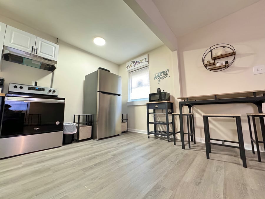 Furnished Finder property 714867_1 photo 3