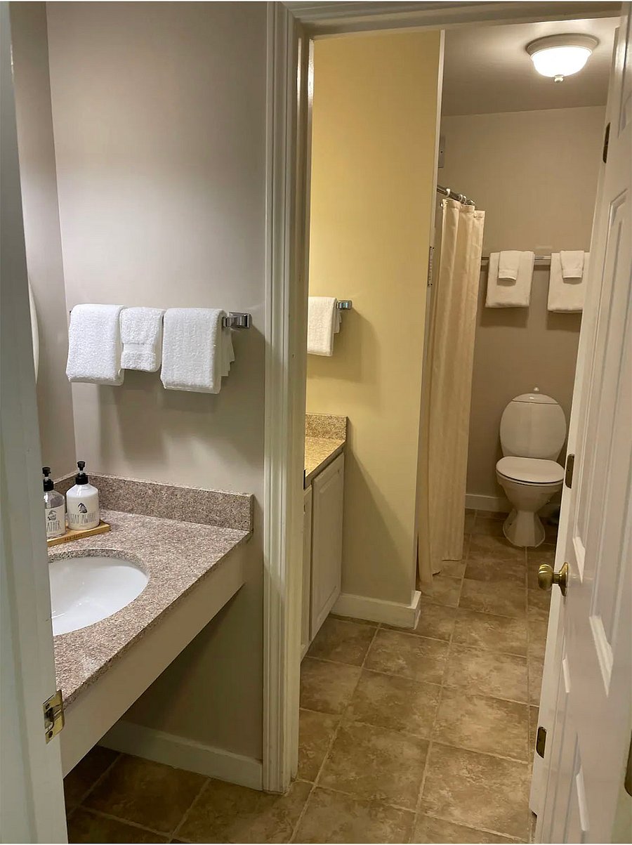 Furnished Finder property 714936_1 photo 6