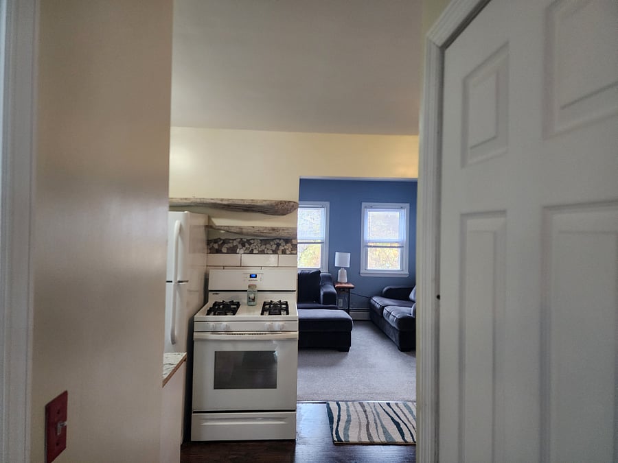 Furnished Finder property 715003_1 photo 11