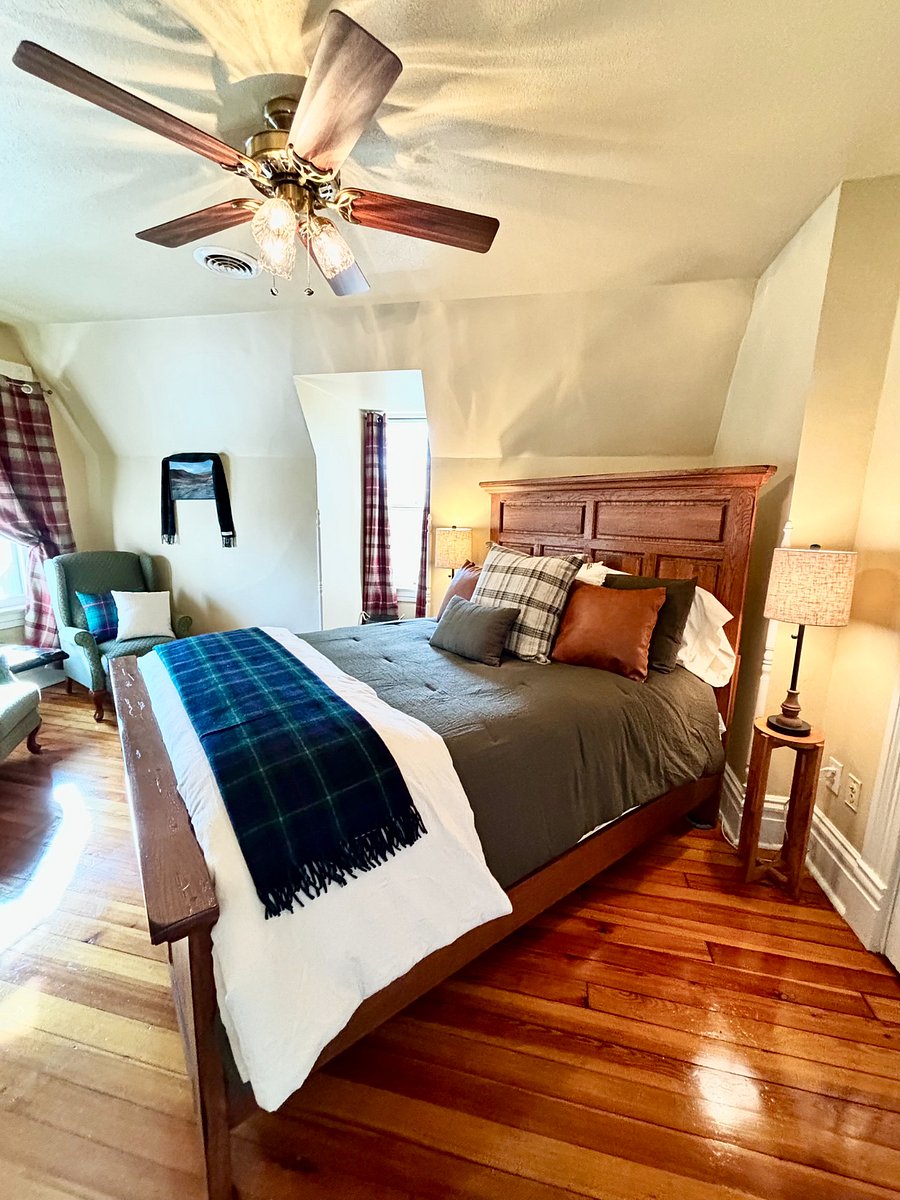 Furnished Finder property 715061_1 photo 2