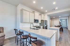 Furnished Finder property 715065_1 photo 8
