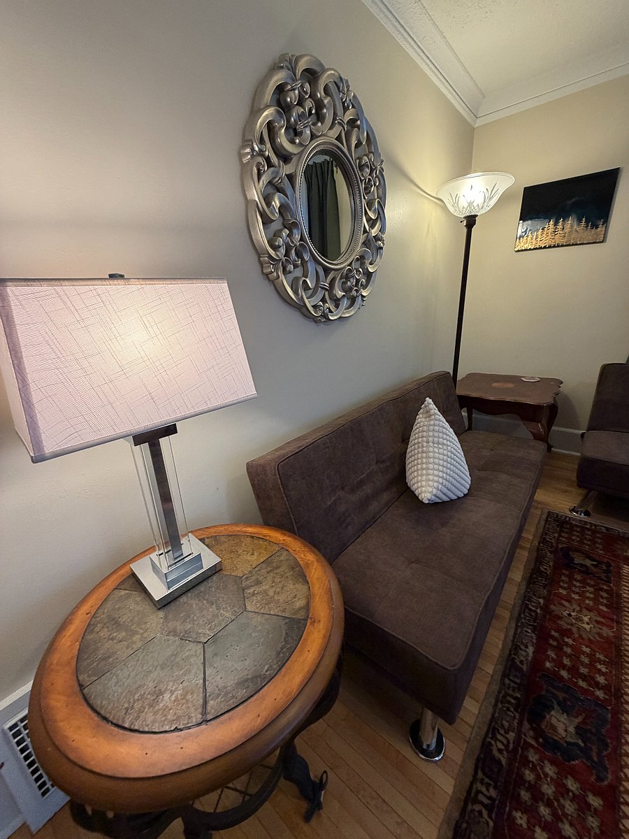 Furnished Finder property 715077_2 photo 5