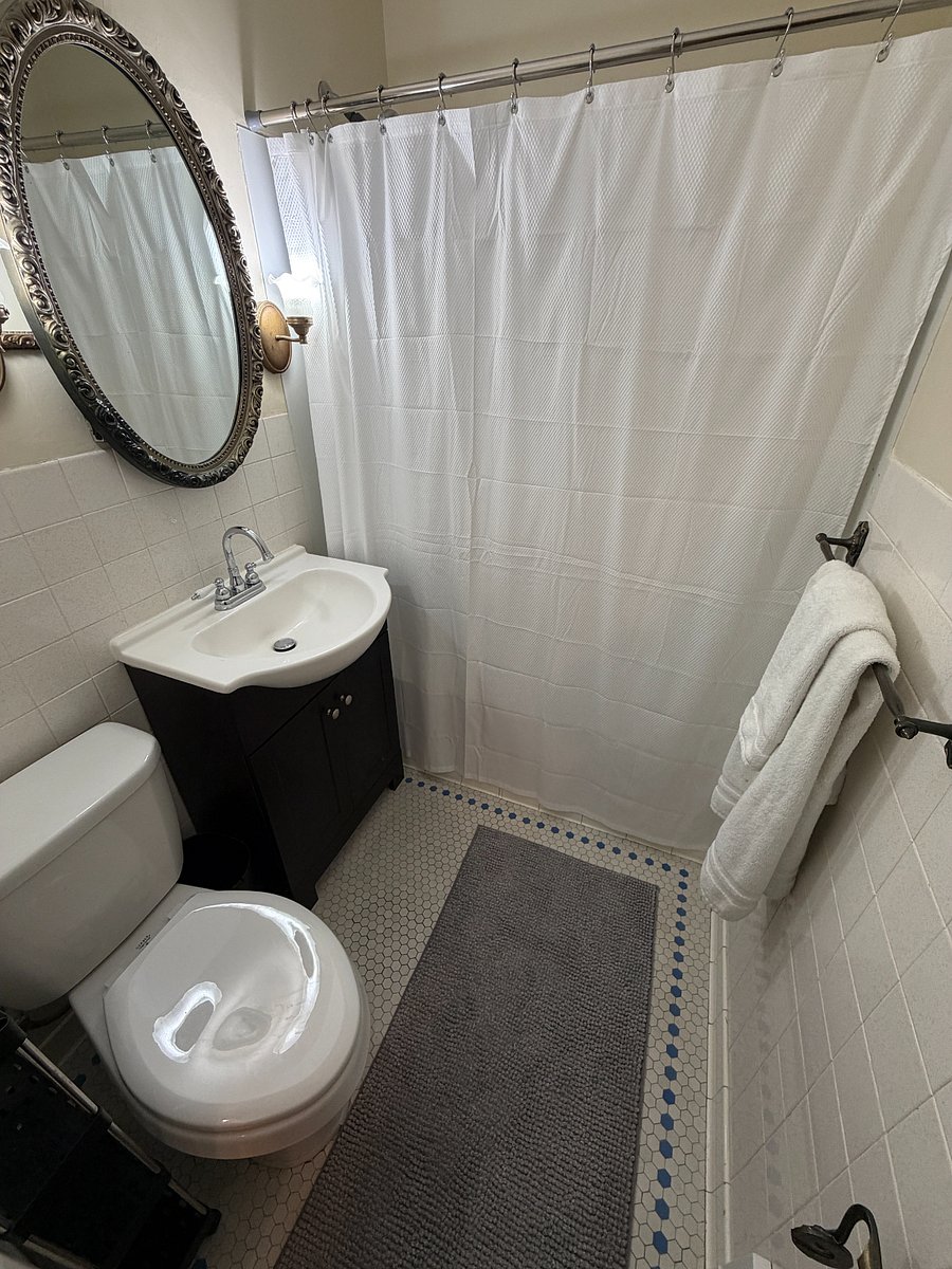 Furnished Finder property 715077_2 photo 17