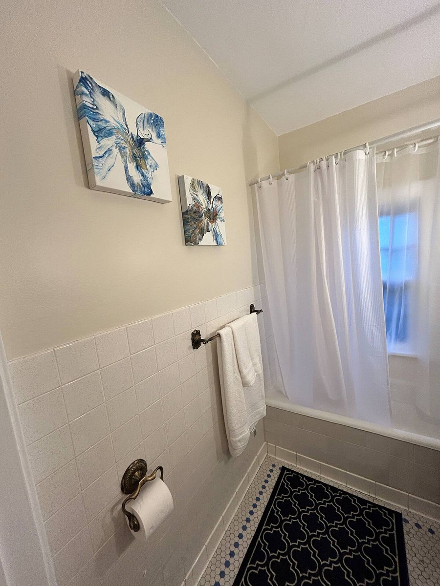 Furnished Finder property 715077_3 photo 14