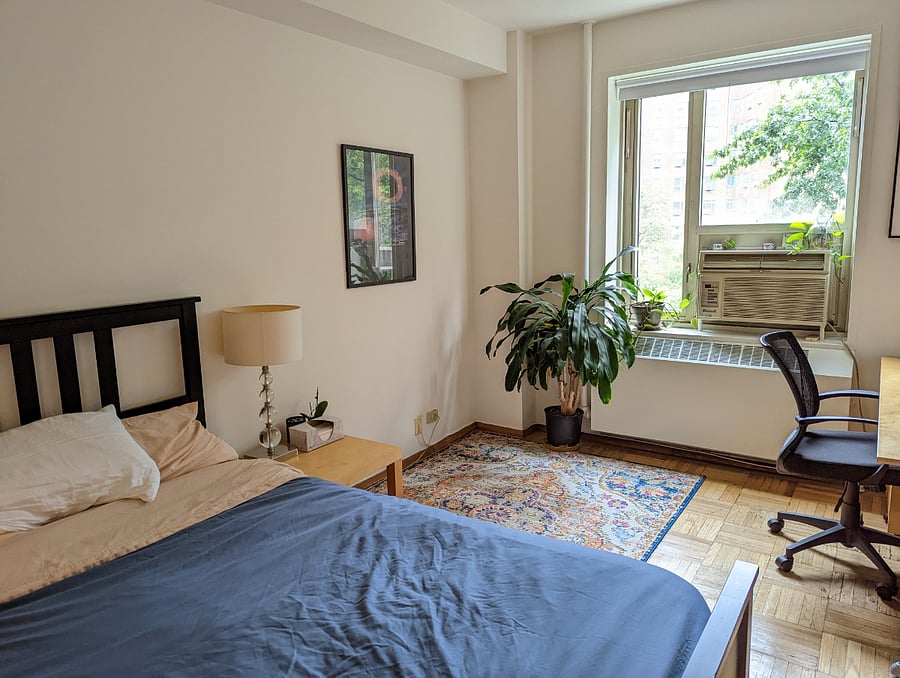 your room - queen bed. There is also a dresser in the room, not pictured