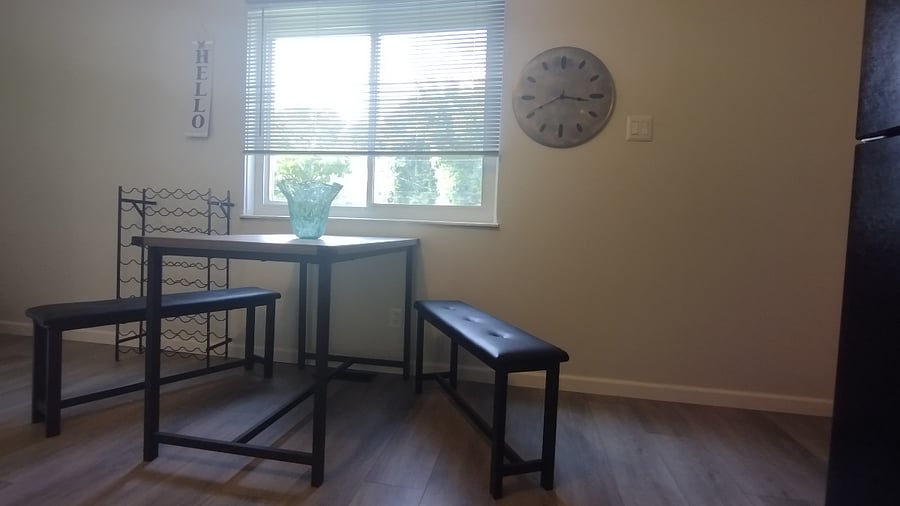 Eat in Kitchen