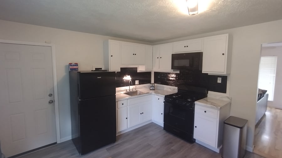 Newly Updated Kitchen