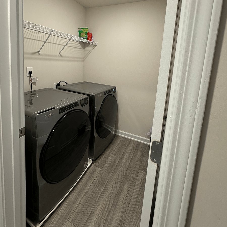 Furnished Finder property 715164_1 photo 20