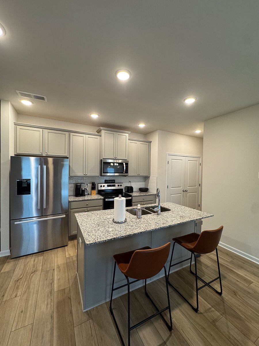 Furnished Finder property 715164_1 photo 4