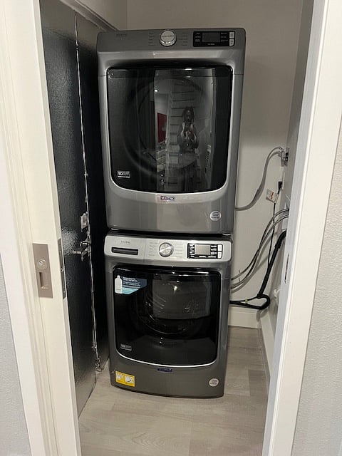 In-suite private washer & dryer