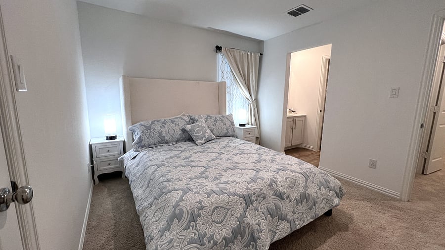 Furnished Finder property 715320_1 photo 22