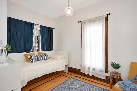 Furnished Finder property 715331_1 photo 17