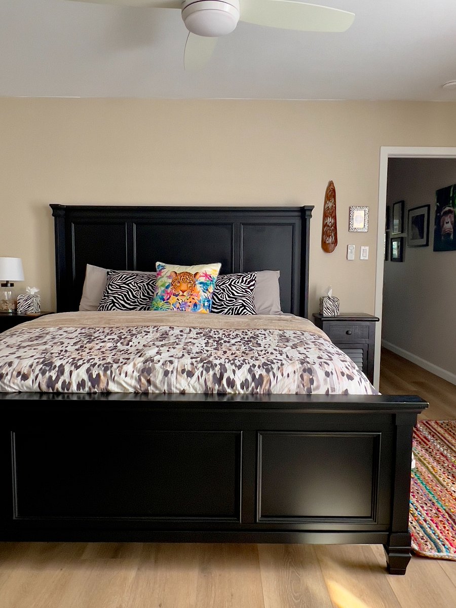Master Bedroom King Bed