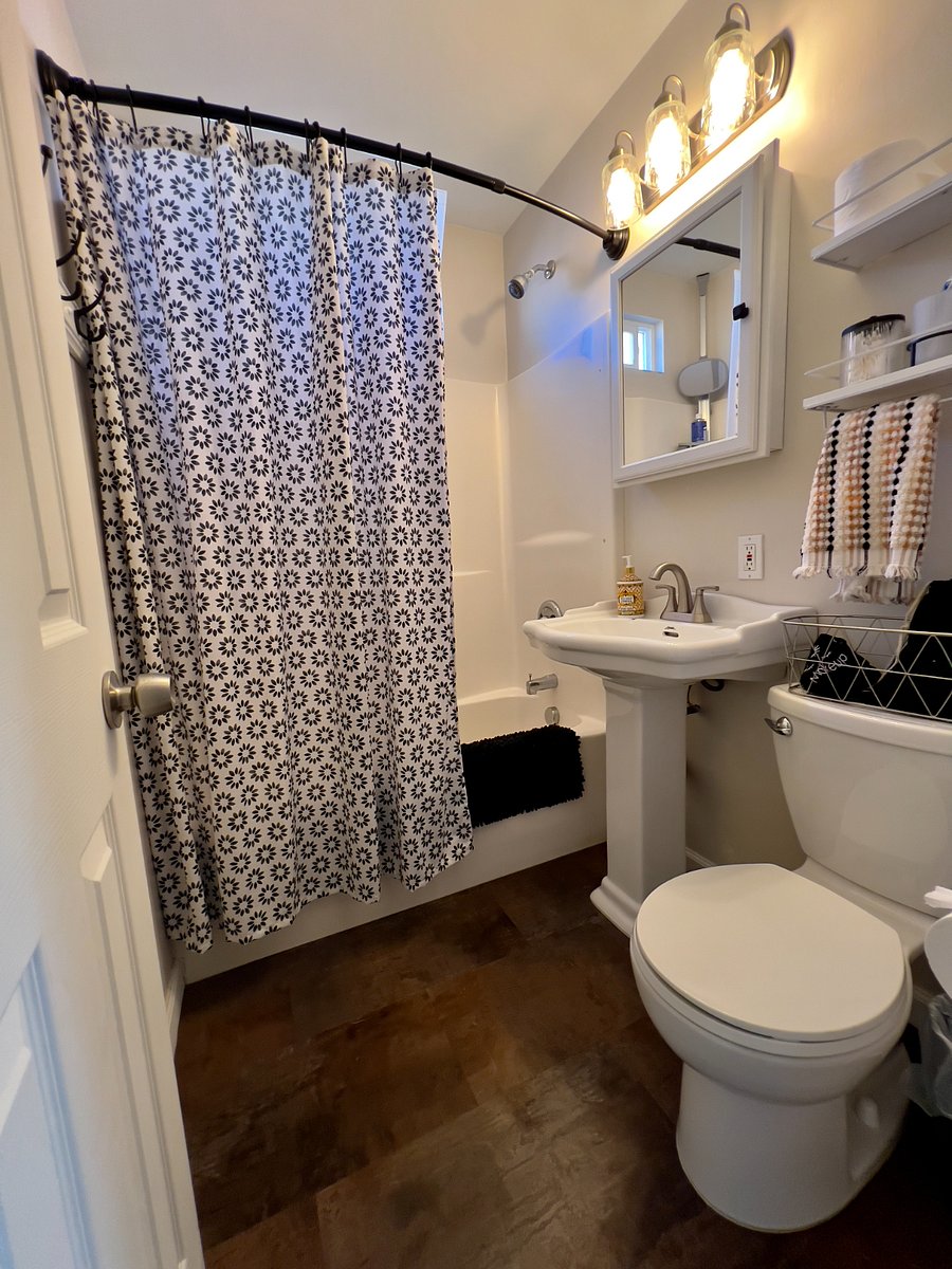 Hall Bath