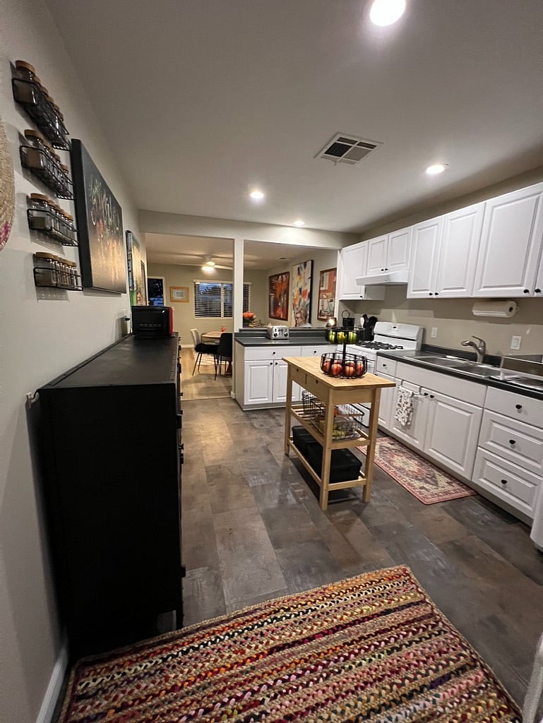 Furnished Finder property 715346_1 photo 9
