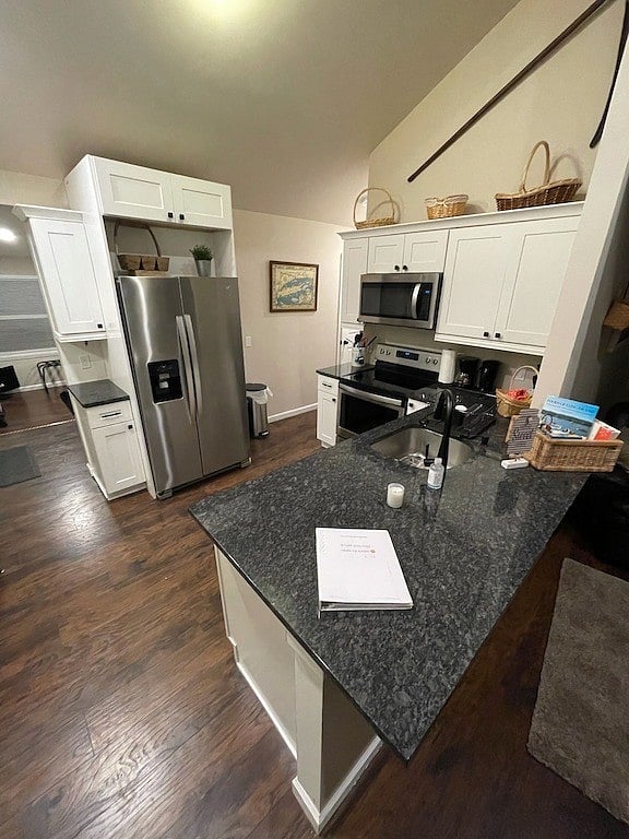 Furnished Finder property 715355_1 photo 6