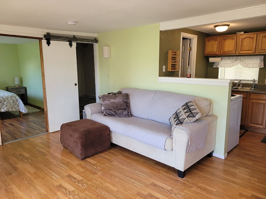 Furnished Finder property 715371_1 photo 6