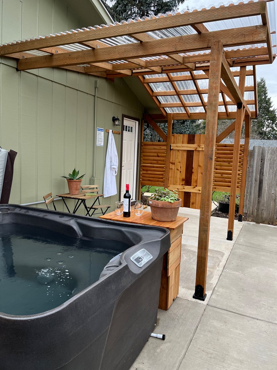 Furnished Finder property 715382_1 photo 3