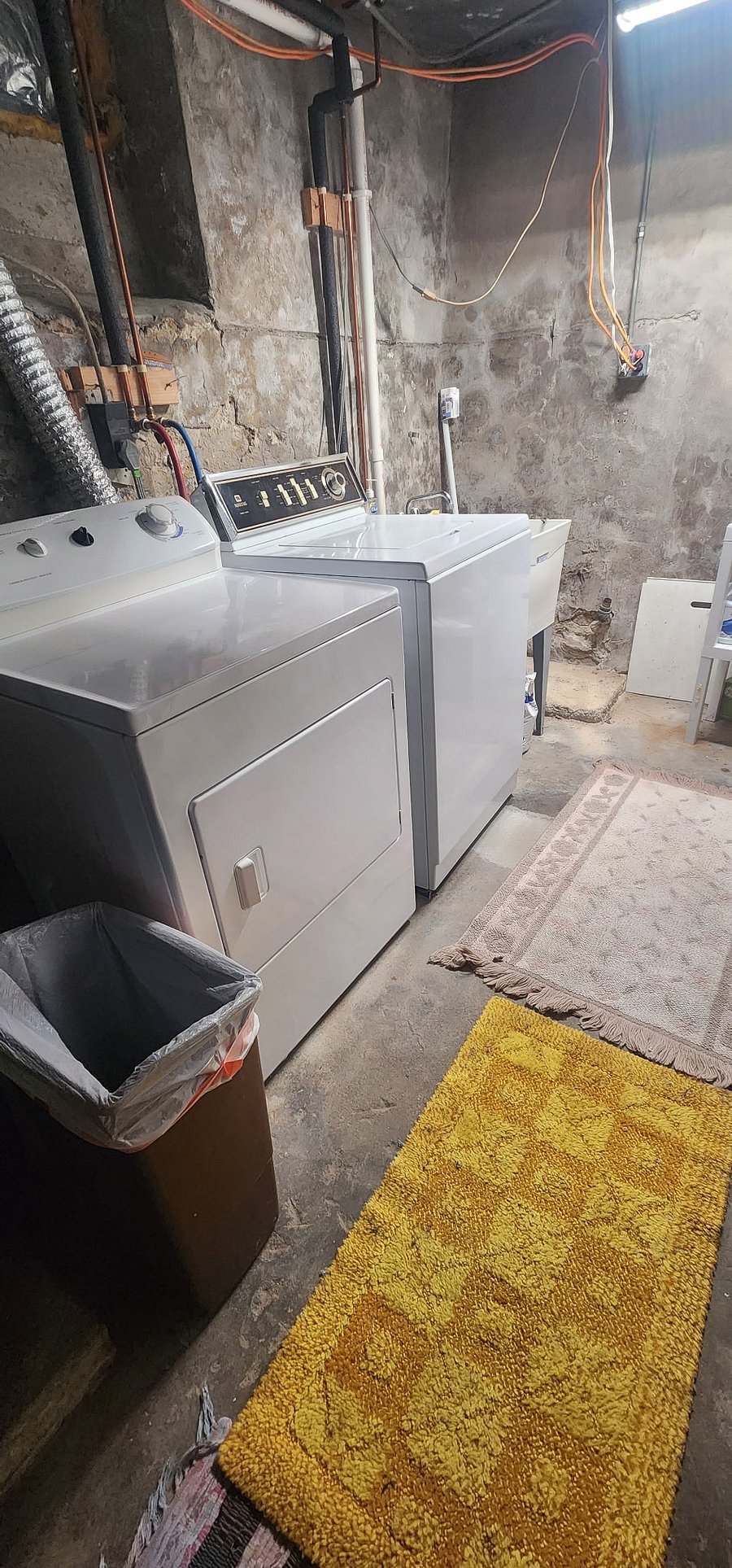 Laundry, basement