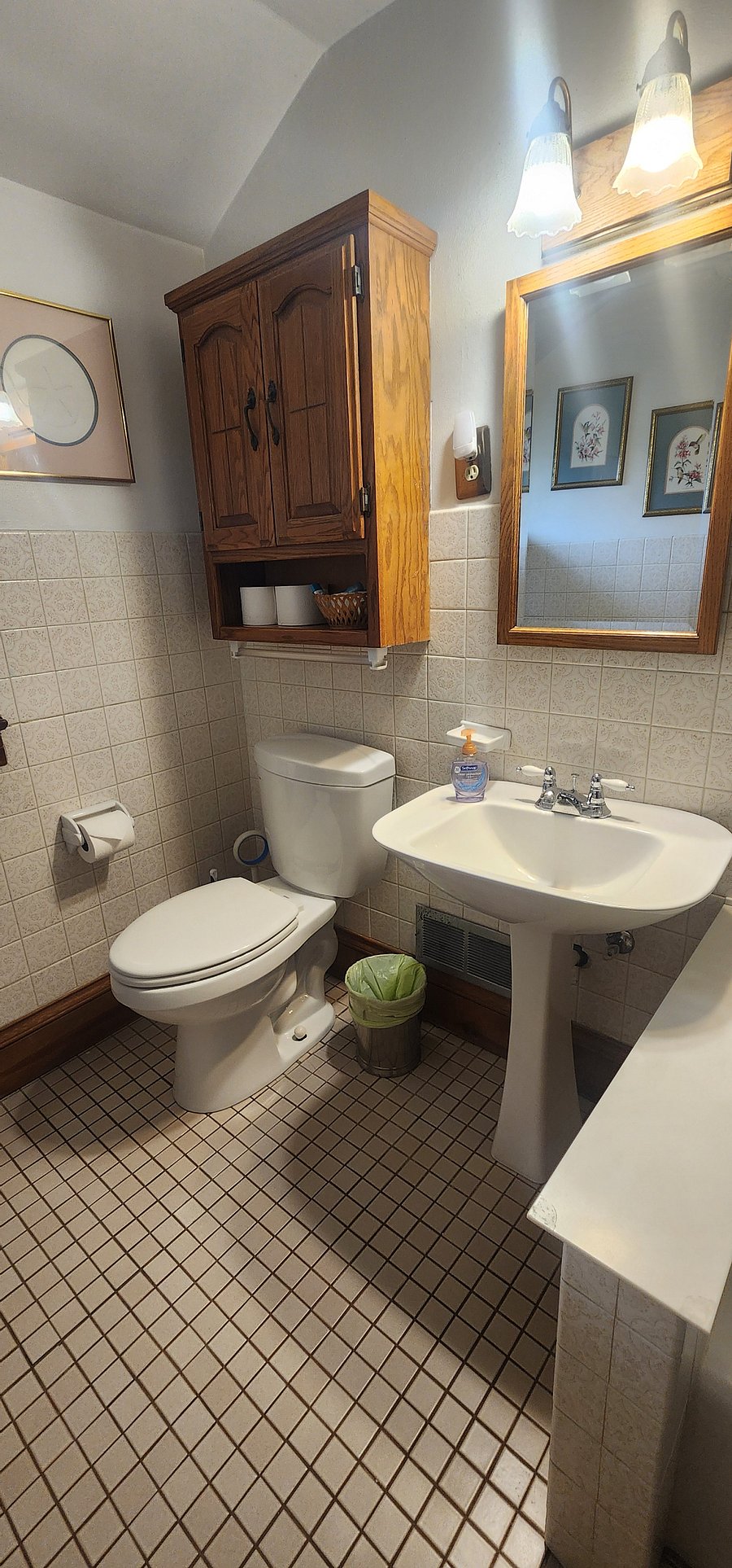 Upstairs bathroom