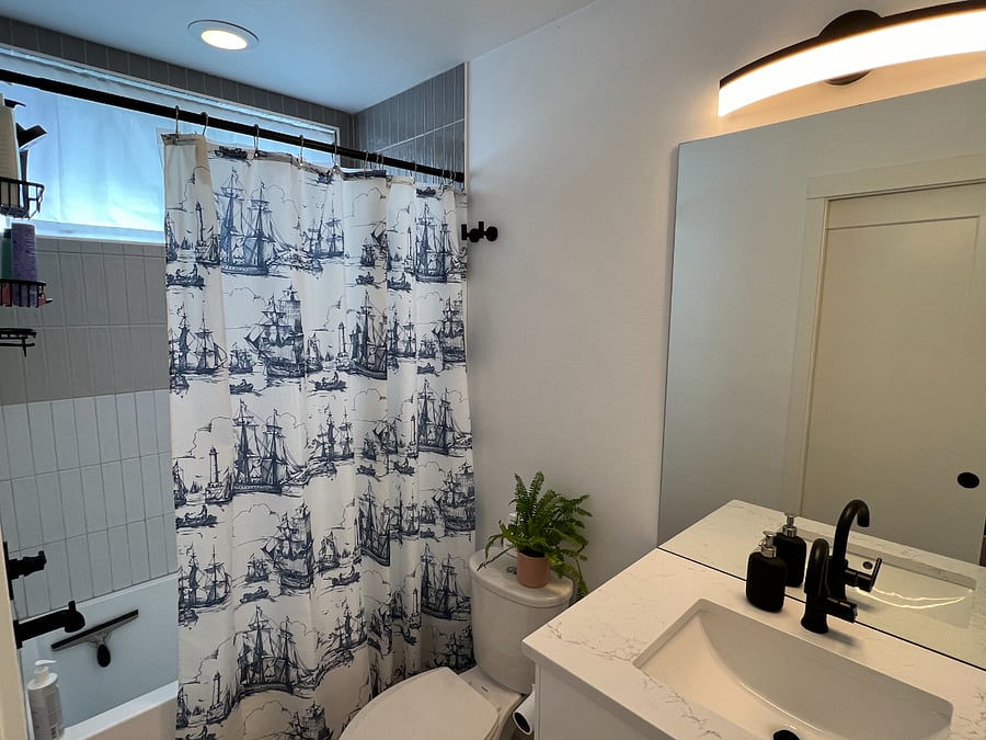 Top floor bathroom