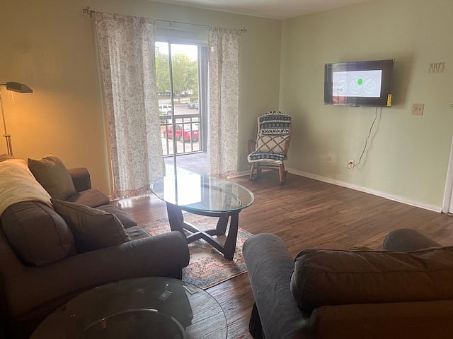 Furnished Finder property 715448_1 photo 4