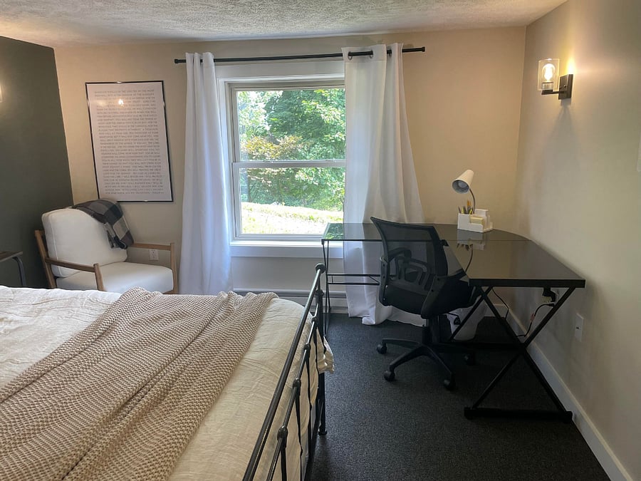 Master bedroom study desk